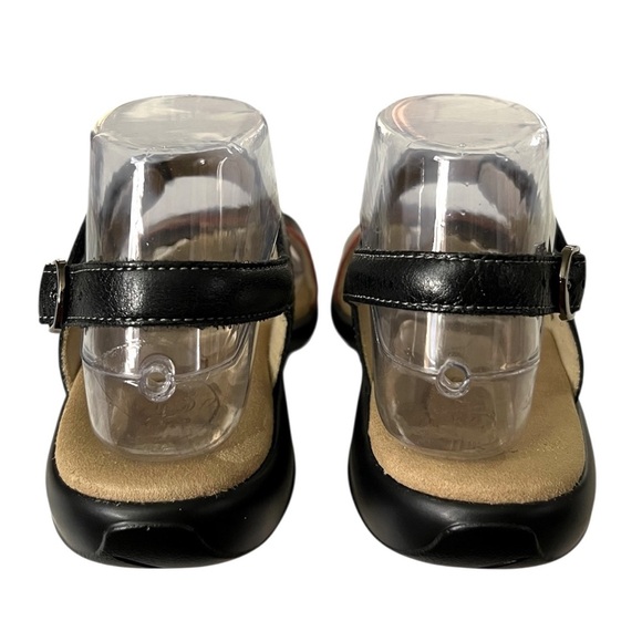 SAS Black & Red Hidden Nudu Heel Strap Leather Sandals Size 6.5 EUC Comfort Sole - Picture 4 of 14